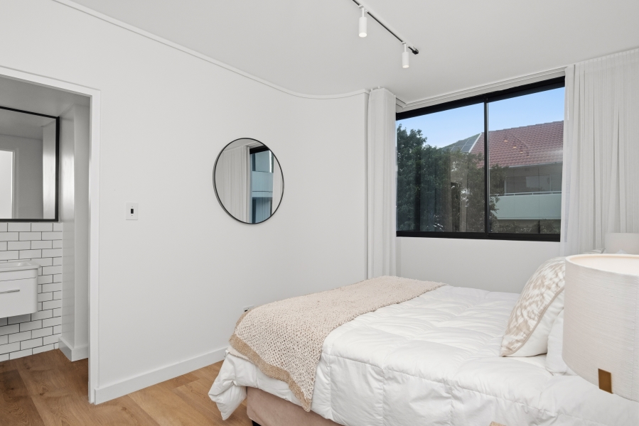 To Let 2 Bedroom Property for Rent in Claremont Upper Western Cape